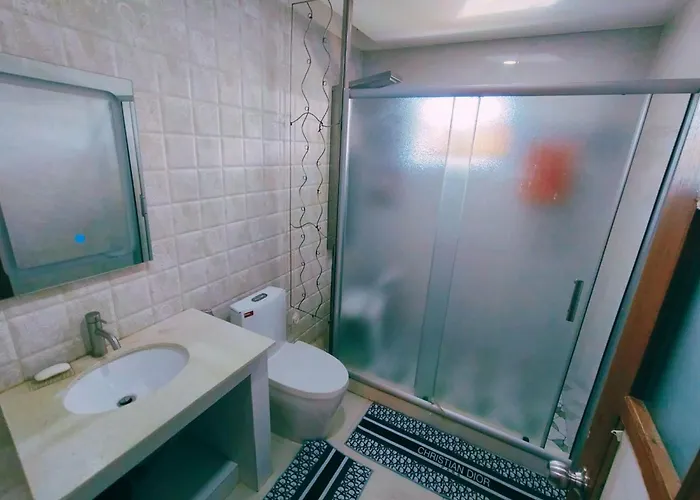 Aesthetic Luxury Estate Near Bgc And Airport *